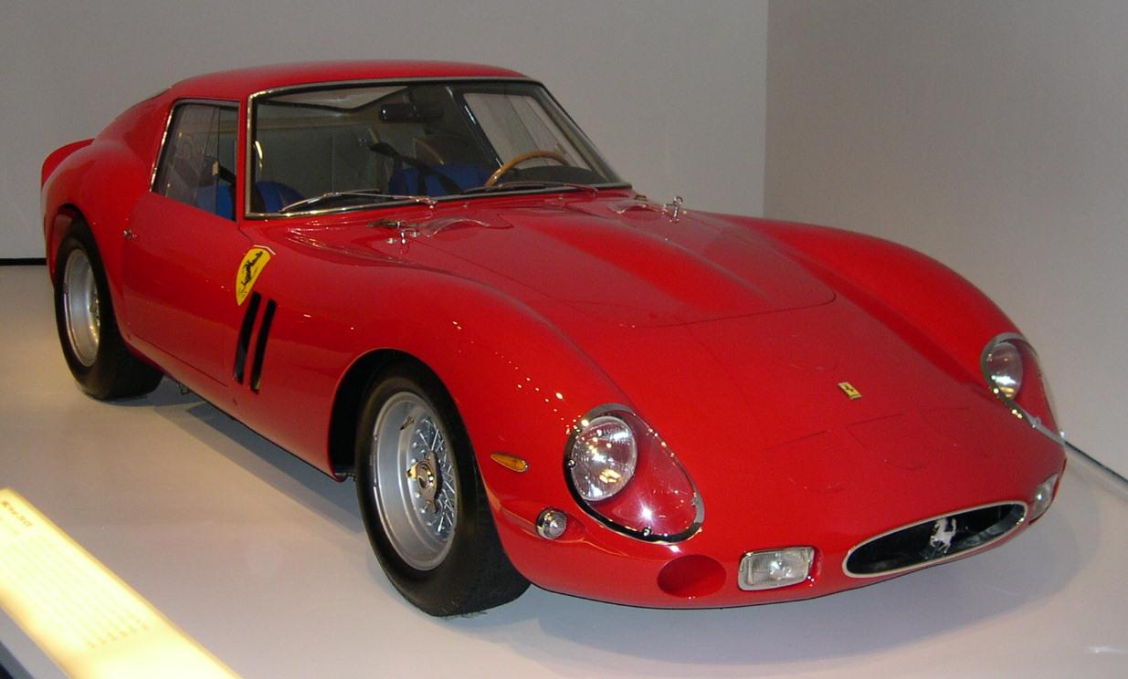 1962 Ferrari 250 GTO, classic curved bodywork